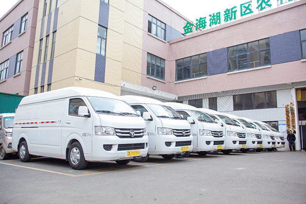 图雅诺汽车批量交付营养餐配送车