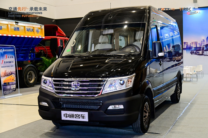 乘风破浪突出重围 2021世界道路运输与公交车辆大会在青岛隆重开幕 - 第19张