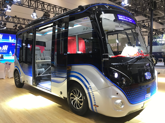 乘风破浪突出重围 2021世界道路运输与公交车辆大会在青岛隆重开幕 - 第8张