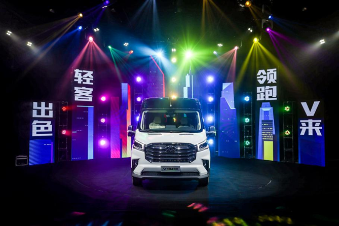 “出色轻客”2022款上汽大通MAXUS V90焕新上市