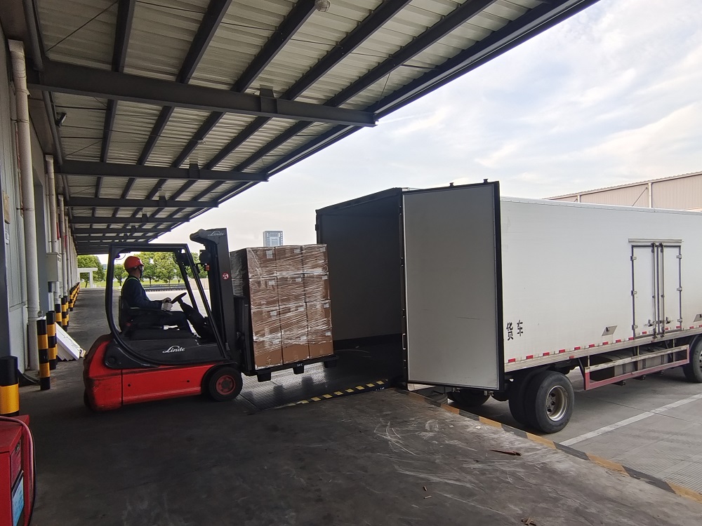 20220517/04e65b7b5b24f01158af013ccb9e70b3.jpg part3服务客户不断不停.jpg