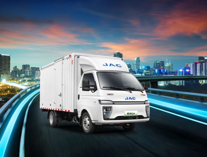 純電小卡首選愷達(dá)U7,七大價(jià)值全面開(kāi)“卷”